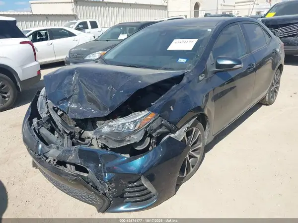 5YFBURHE9KP864703 2019 TOYOTA COROLLA - Image 2