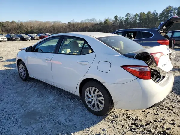 5YFBURHE9KP868444 2019 TOYOTA COROLLA - Image 2