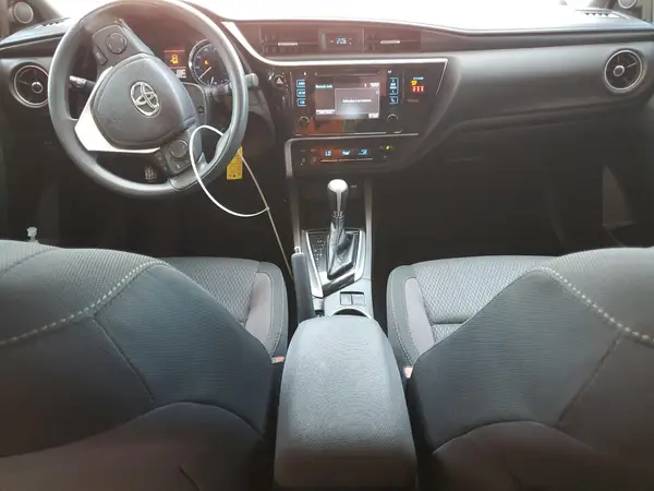 5YFBURHE9KP869559 2019 TOYOTA COROLLA - Image 8