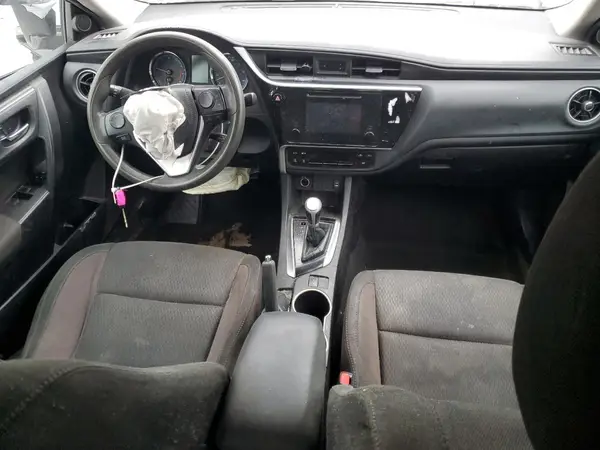 5YFBURHE9KP869741 2019 TOYOTA COROLLA - Image 8