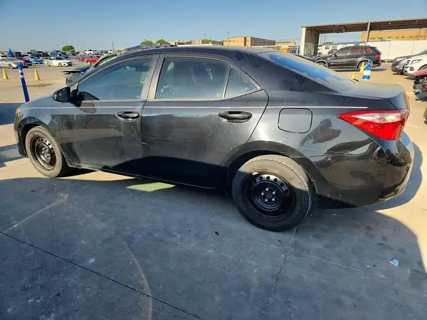 5YFBURHE9KP872252 2019 TOYOTA COROLLA - Image 2