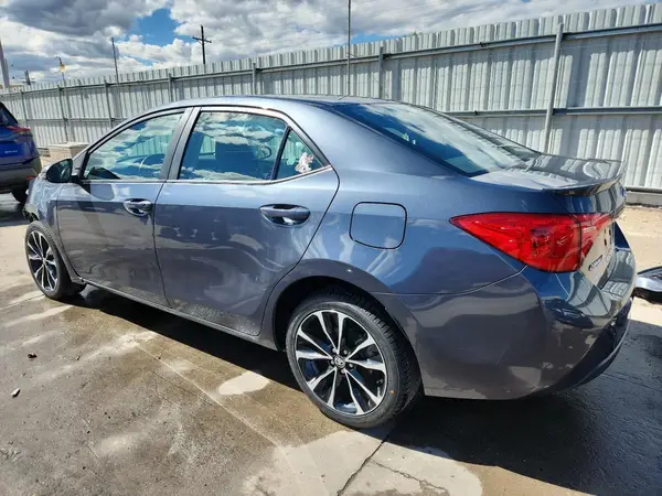 5YFBURHE9KP874275 2019 TOYOTA COROLLA - Image 2