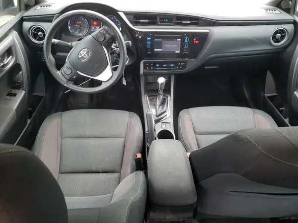 5YFBURHE9KP879010 2019 TOYOTA COROLLA - Image 8