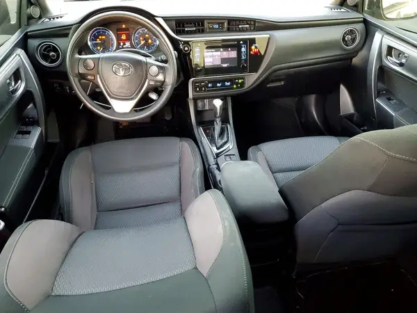 5YFBURHE9KP884773 2019 TOYOTA COROLLA - Image 8