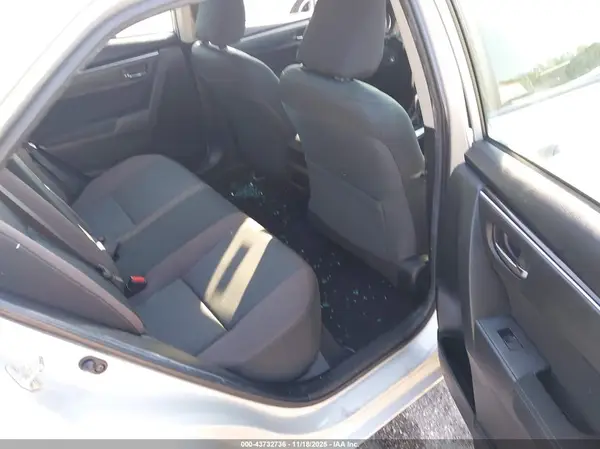 5YFBURHE9KP885552 2019 TOYOTA COROLLA - Image 8