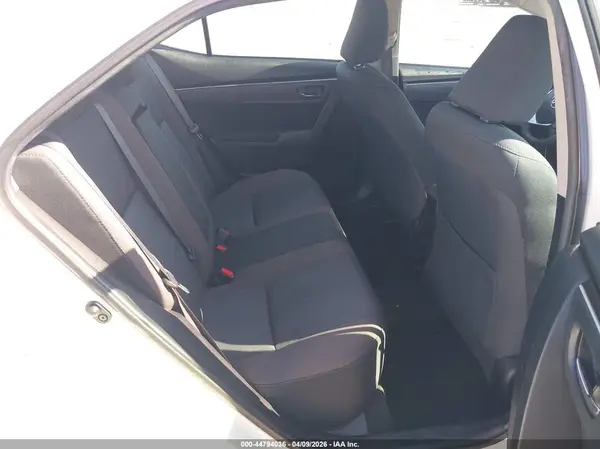 5YFBURHE9KP886068 2019 TOYOTA COROLLA - Image 8