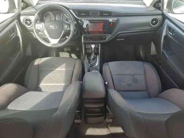 5YFBURHE9KP887107 2019 TOYOTA COROLLA - Image 8