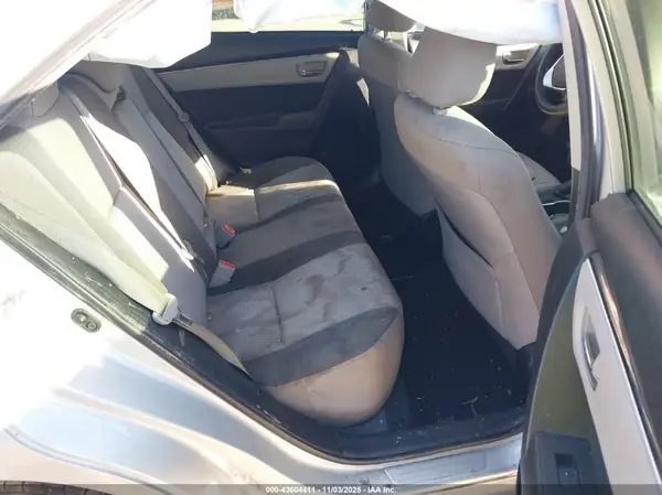 5YFBURHE9KP888371 2019 TOYOTA COROLLA - Image 8