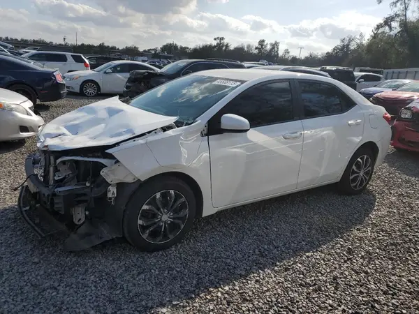 5YFBURHE9KP888872 2019 TOYOTA COROLLA - Image 1