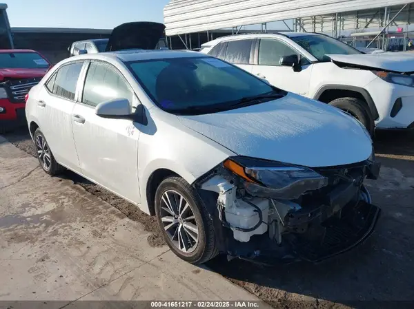5YFBURHE9KP889651 2019 TOYOTA COROLLA - Image 1