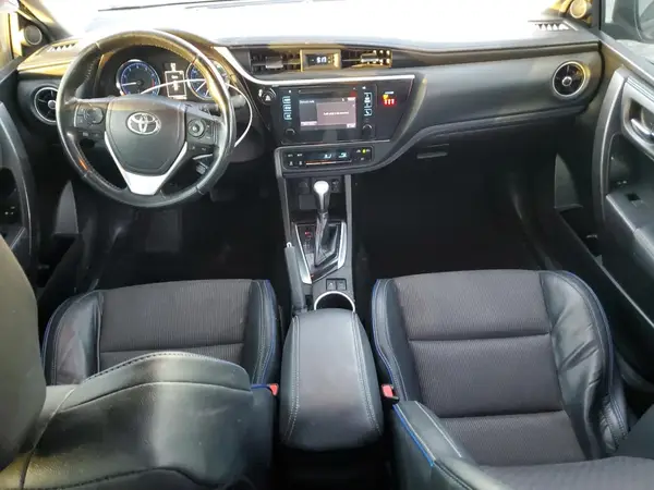 5YFBURHE9KP890329 2019 TOYOTA COROLLA - Image 8