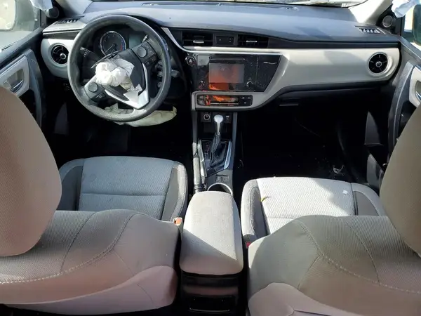 5YFBURHE9KP891304 2019 TOYOTA COROLLA - Image 8