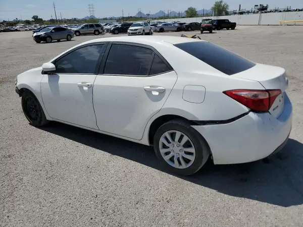 5YFBURHE9KP893005 2019 TOYOTA COROLLA - Image 2