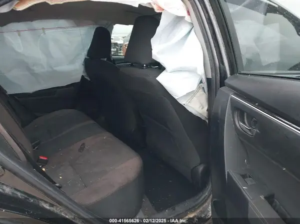 5YFBURHE9KP894770 2019 TOYOTA COROLLA - Image 8