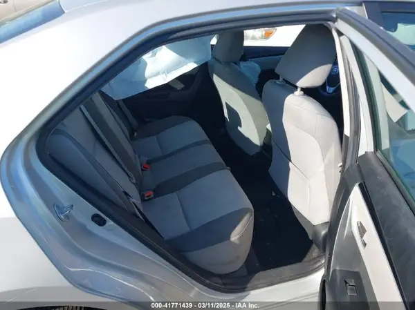 5YFBURHE9KP894803 2019 TOYOTA COROLLA - Image 8