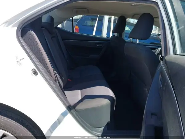 5YFBURHE9KP898222 2019 TOYOTA COROLLA - Image 8