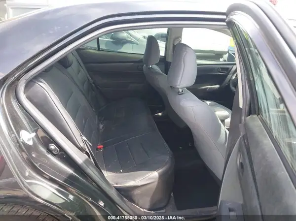 5YFBURHE9KP903712 2019 TOYOTA COROLLA - Image 8