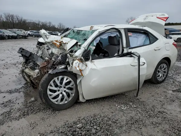 5YFBURHE9KP912488 2019 TOYOTA COROLLA - Image 1