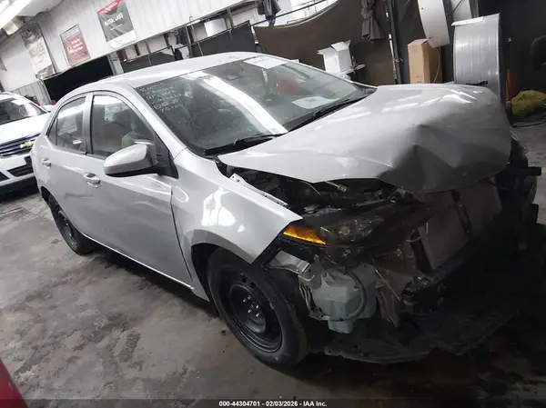 5YFBURHE9KP913222 2019 TOYOTA COROLLA - Image 1