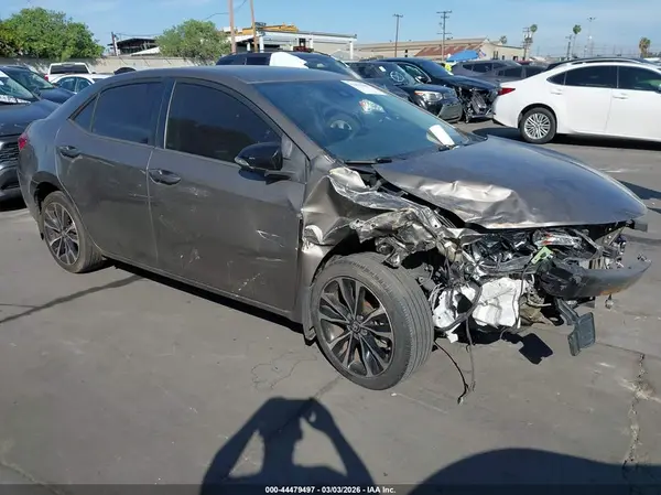 5YFBURHE9KP914788 2019 TOYOTA COROLLA - Image 1