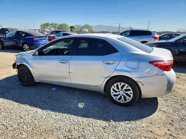 5YFBURHE9KP916234 2019 TOYOTA COROLLA - Image 2