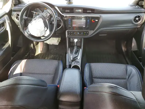 5YFBURHE9KP918601 2019 TOYOTA COROLLA - Image 8