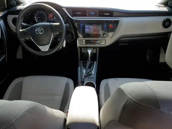5YFBURHE9KP919473 2019 TOYOTA COROLLA - Image 8