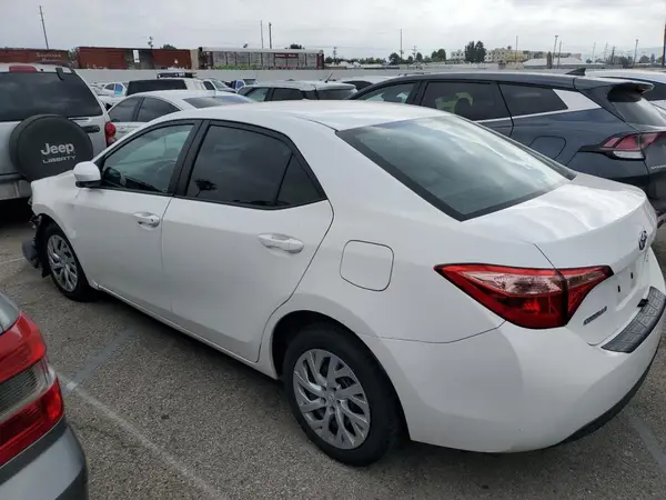 5YFBURHE9KP925760 2019 TOYOTA COROLLA - Image 2