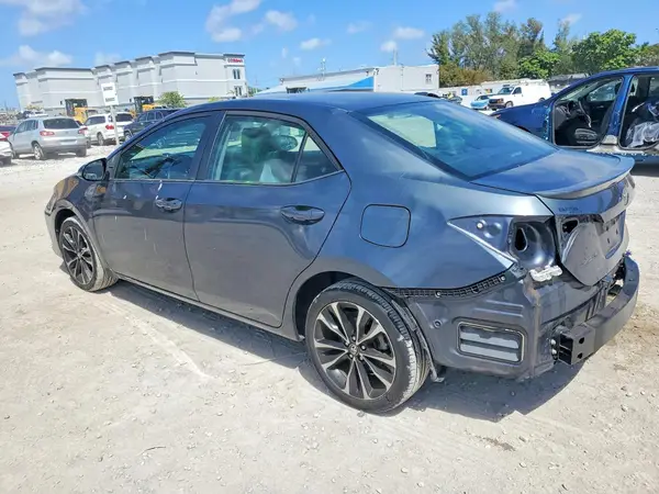 5YFBURHE9KP928318 2019 TOYOTA COROLLA - Image 2