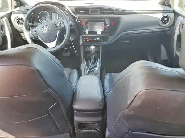 5YFBURHE9KP928318 2019 TOYOTA COROLLA - Image 8