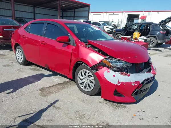 5YFBURHE9KP928755 2019 TOYOTA COROLLA - Image 1