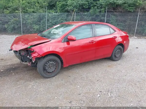 5YFBURHE9KP930179 2019 TOYOTA COROLLA - Image 2
