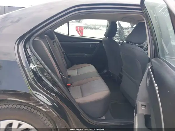 5YFBURHE9KP932062 2019 TOYOTA COROLLA - Image 8