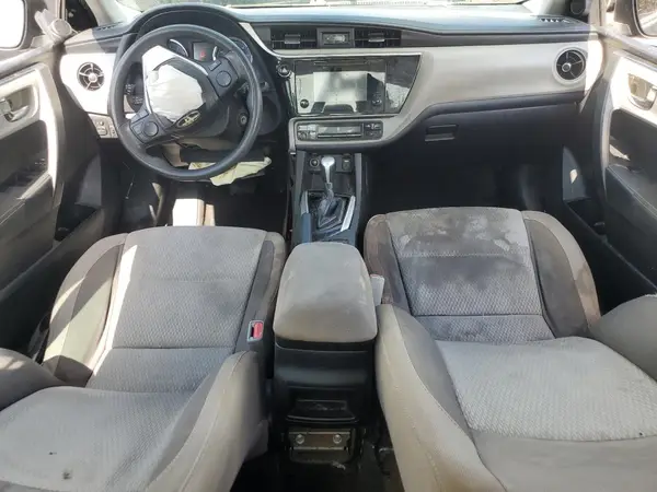 5YFBURHE9KP933910 2019 TOYOTA COROLLA - Image 8