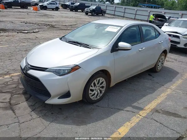 5YFBURHE9KP934426 2019 TOYOTA COROLLA - Image 2