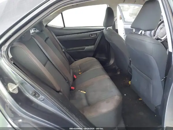 5YFBURHE9KP936774 2019 TOYOTA COROLLA - Image 8
