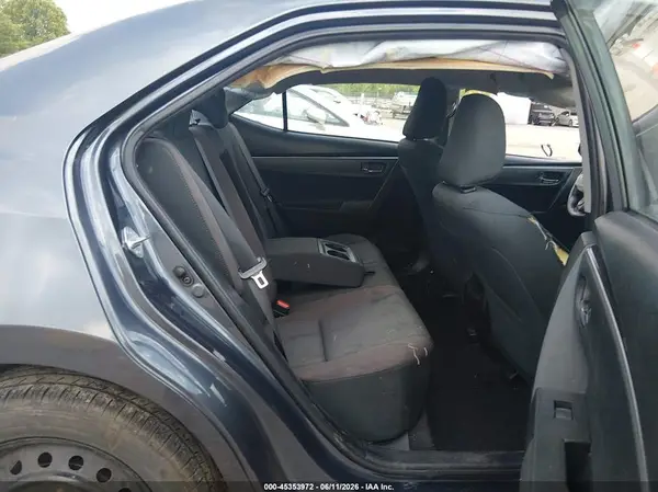 5YFBURHE9KP940033 2019 TOYOTA COROLLA - Image 8