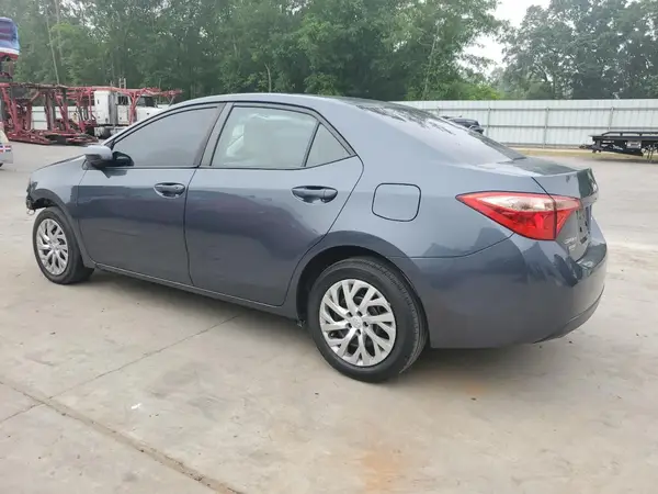 5YFBURHE9KP941327 2019 TOYOTA COROLLA - Image 2