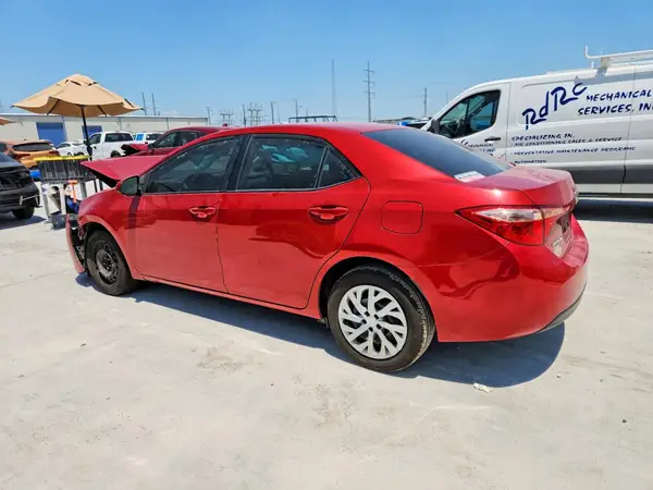 5YFBURHE9KP942753 2019 TOYOTA COROLLA - Image 2