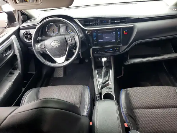 5YFBURHE9KP943806 2019 TOYOTA COROLLA - Image 8