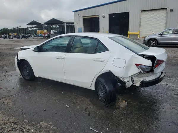 5YFBURHE9KP949203 2019 TOYOTA COROLLA - Image 2