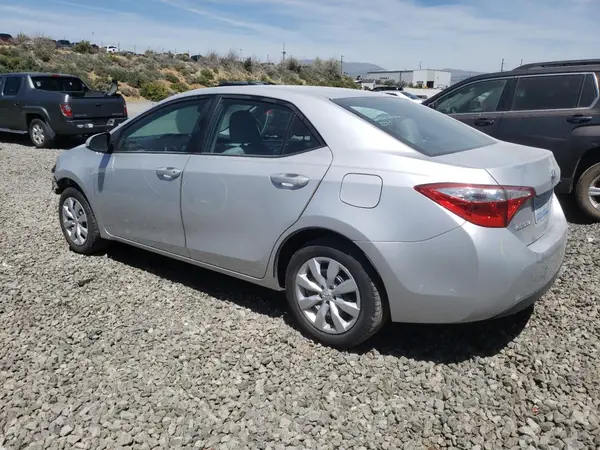 5YFBURHEXGP366744 2016 TOYOTA COROLLA - Image 2