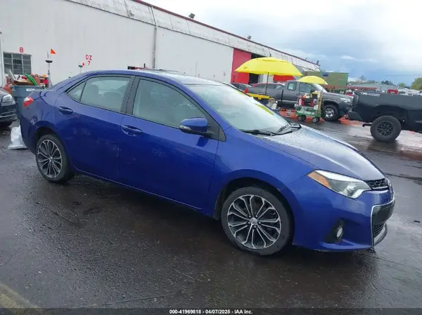 5YFBURHEXGP366971 2016 TOYOTA COROLLA - Image 1