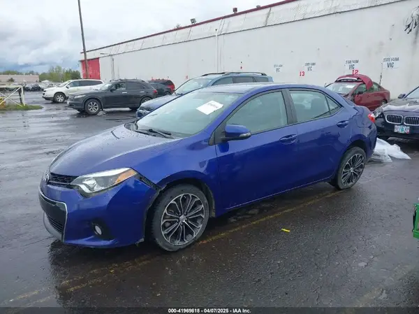 5YFBURHEXGP366971 2016 TOYOTA COROLLA - Image 2