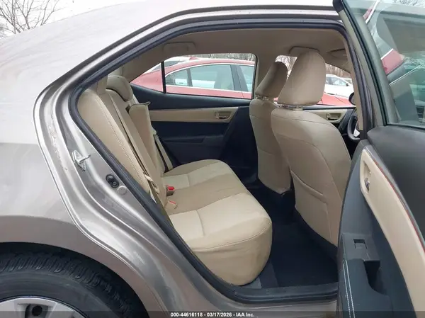 5YFBURHEXGP369806 2016 TOYOTA COROLLA - Image 8