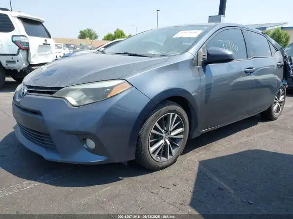 5YFBURHEXGP372933 2016 TOYOTA COROLLA - Image 2