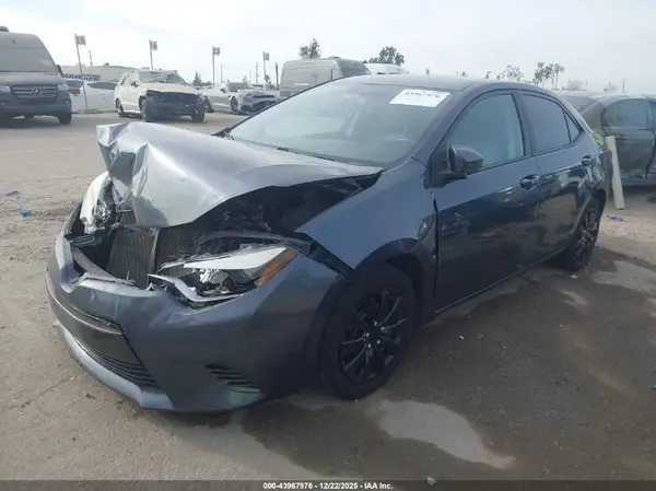 5YFBURHEXGP374228 2016 TOYOTA COROLLA - Image 2