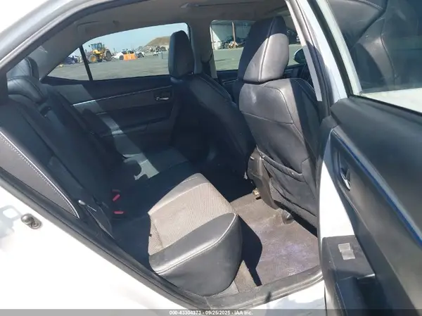 5YFBURHEXGP377873 2016 TOYOTA COROLLA - Image 8