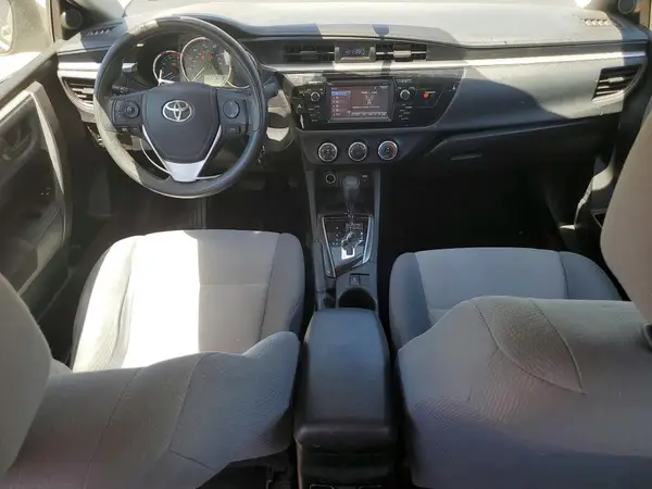 5YFBURHEXGP382412 2016 TOYOTA COROLLA - Image 8