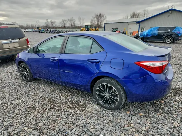 5YFBURHEXGP383883 2016 TOYOTA COROLLA - Image 2